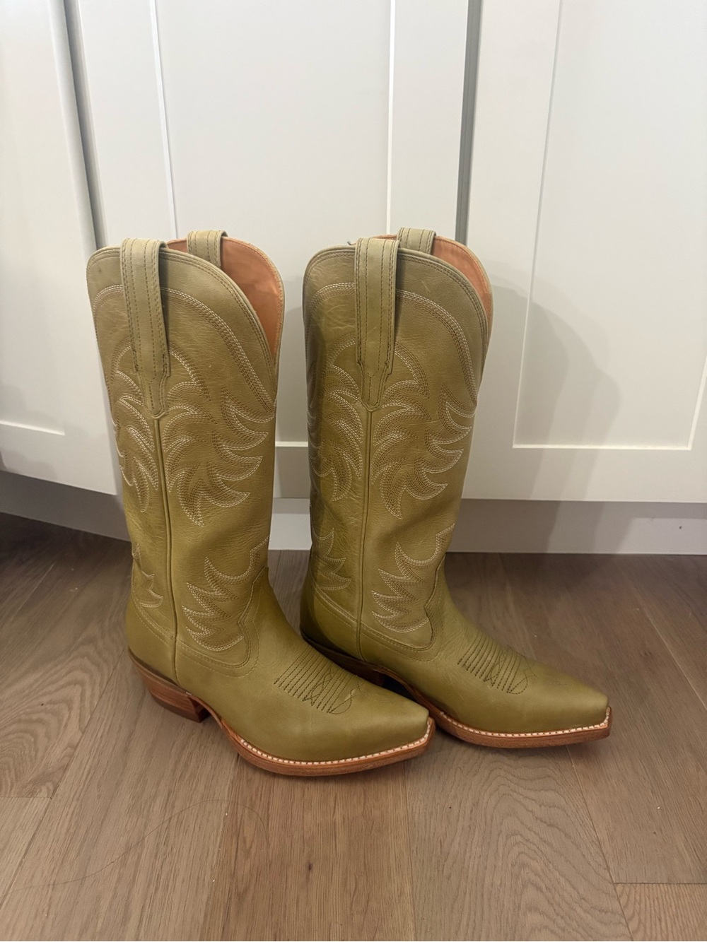 Tecovas Annie Light Sage  Embroidered Western Boots Green size 6
